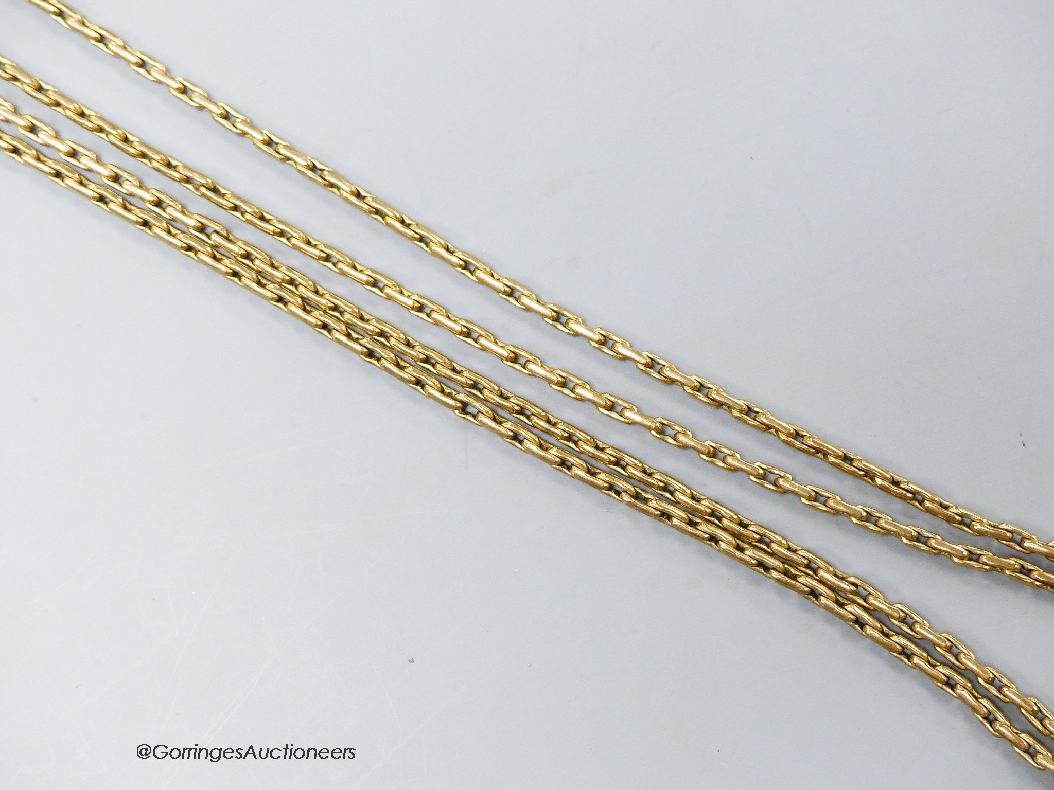 A 9ct yellow metal chain, 73cm, 21.7 grams.